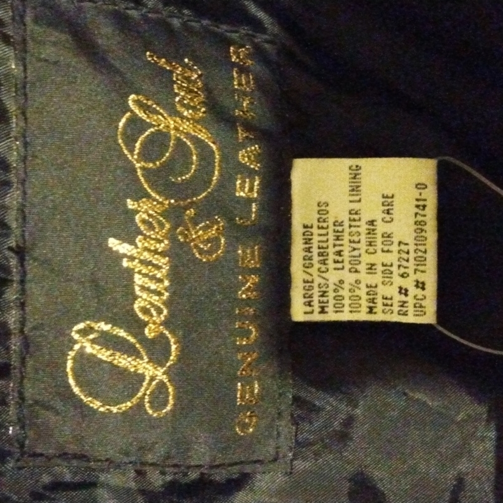 Leather jacket - Picture 3 of 4